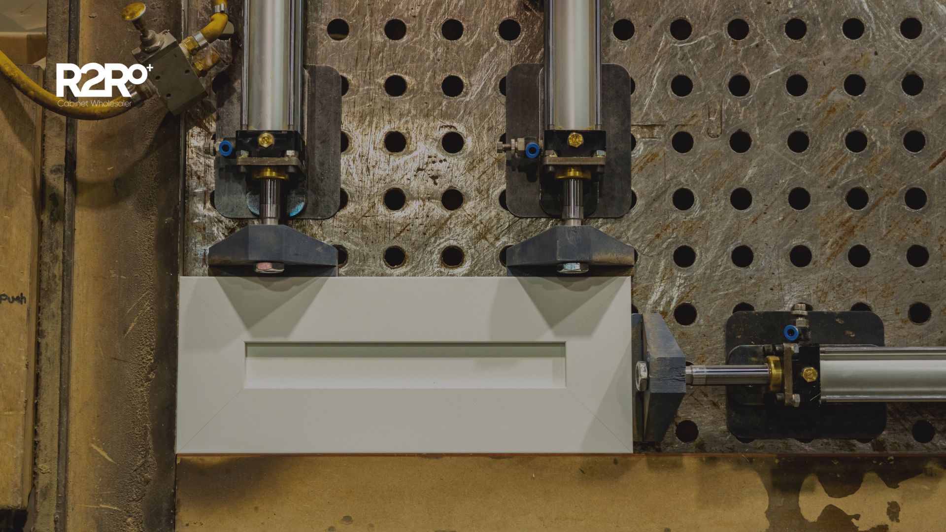 custom bathroom cabinets